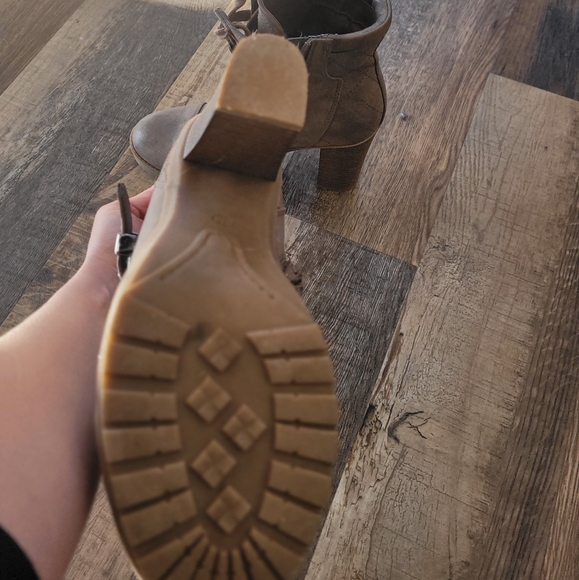 Guess boots - Picture 3 of 4